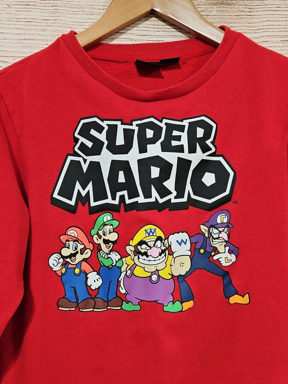 Nintendo Super Mario Red Graphic Kids Crewneck Sweatshirt Large